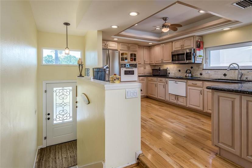 Picture of 2202 Donato Drive, Belleair Beach FL 33786