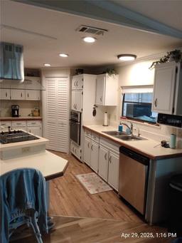 Picture of 6357 Partridge Avenue, Englewood, FL 34224