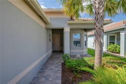 Picture of 4931 Sevilla Shores Drive, Wimauma, FL 33598