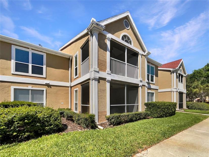 Picture of 9481 Highland Oak Drive Unit 609, Tampa FL 33647