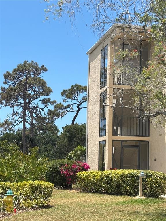 Picture of 618 Bird Bay Drive S Unit 109, Venice FL 34285
