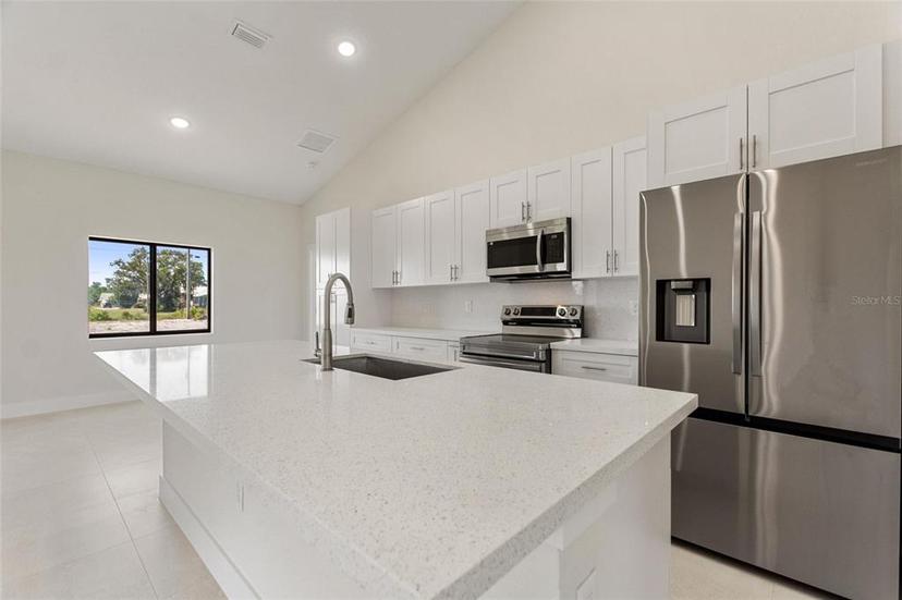 Picture of 2021 Valencia Drive, Indian Lake Estates FL 33855