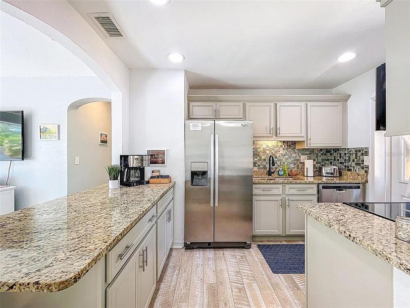 Picture of 1600 Pasadena Dr, Dunedin FL 34698