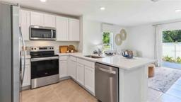 Picture of 8411 Gower Trail, Wildwood, FL 34785