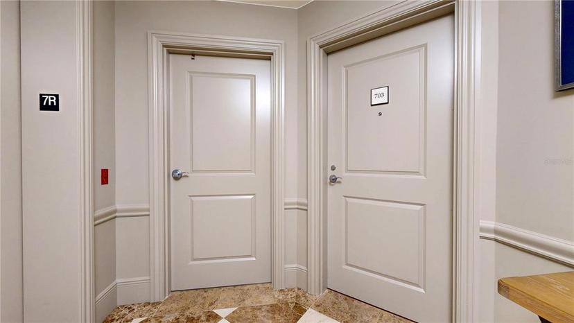 Picture of 450 Knights Run Avenue Unit 703, Tampa FL 33602