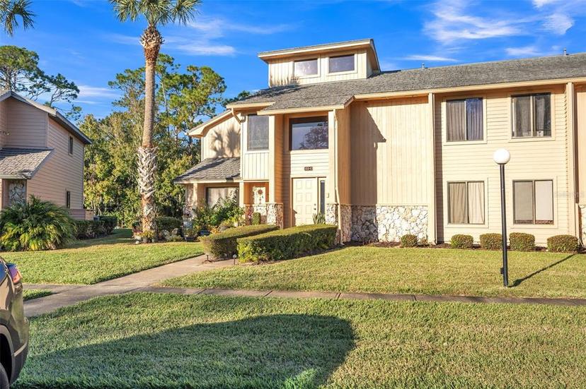 Picture of 133 Blue Heron Drive Unit C, Daytona Beach FL 32119