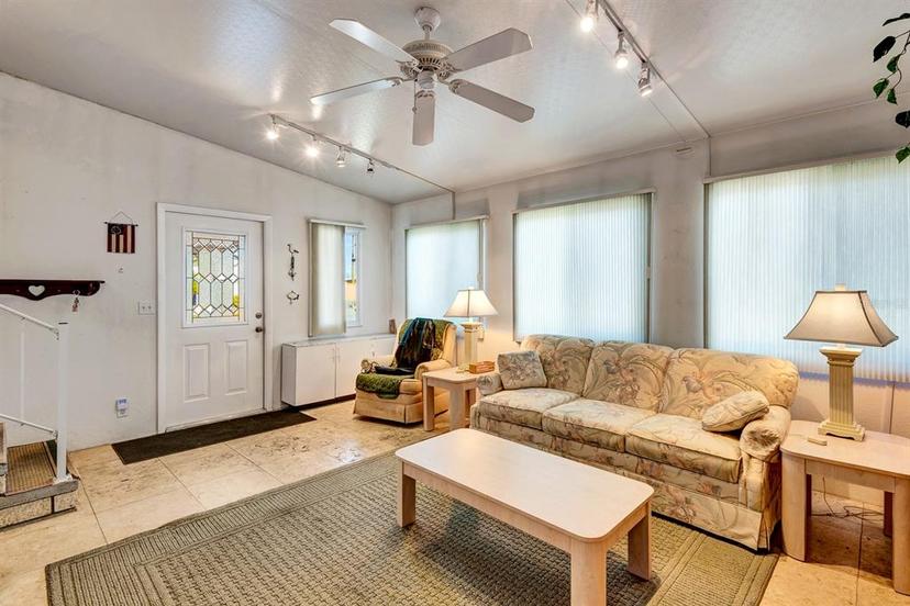 Picture of 5205 4Th B Street E, Bradenton FL 34203