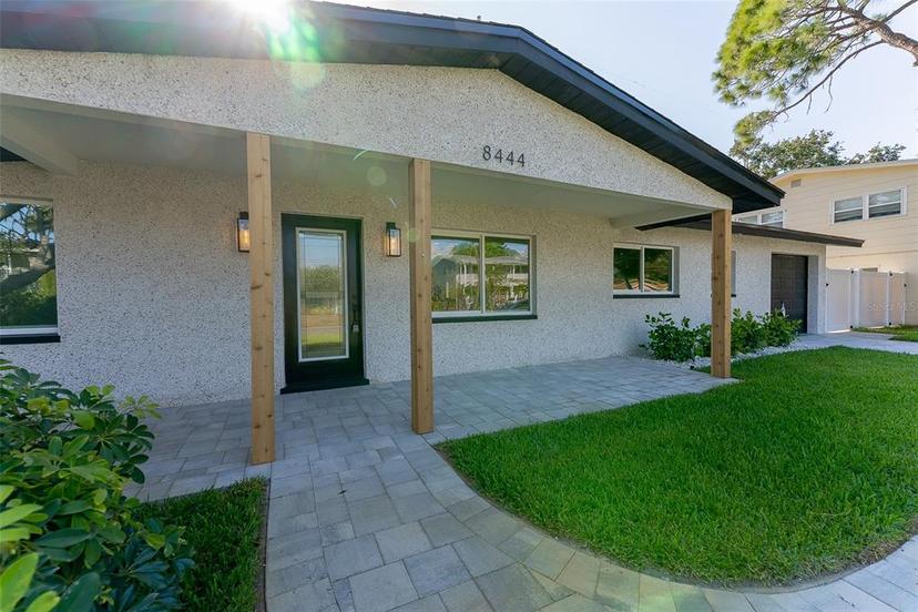 Picture of 8444 15Th Way N, St Petersburg FL 33702