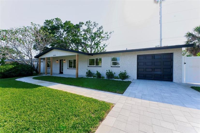Picture of 8444 15Th Way N, St Petersburg FL 33702