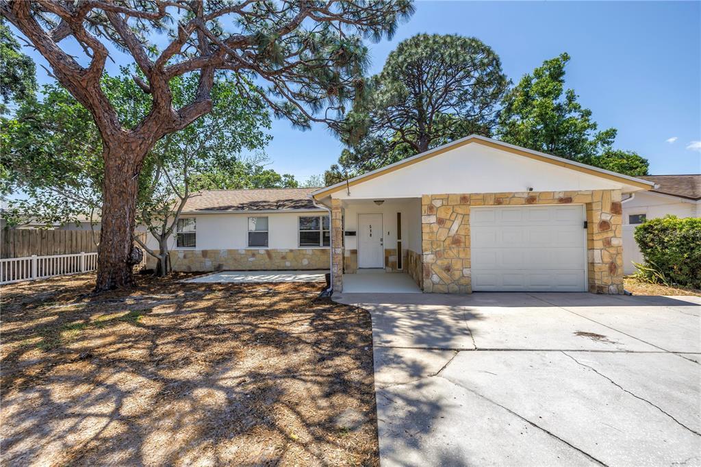 Picture of 518 62Nd Avenue Ne, St Petersburg, FL 33702