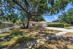 Picture of 518 62Nd Avenue Ne, St Petersburg, FL 33702