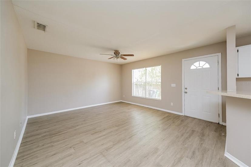 Picture of 10112 N Mitchell Avenue, Tampa FL 33612