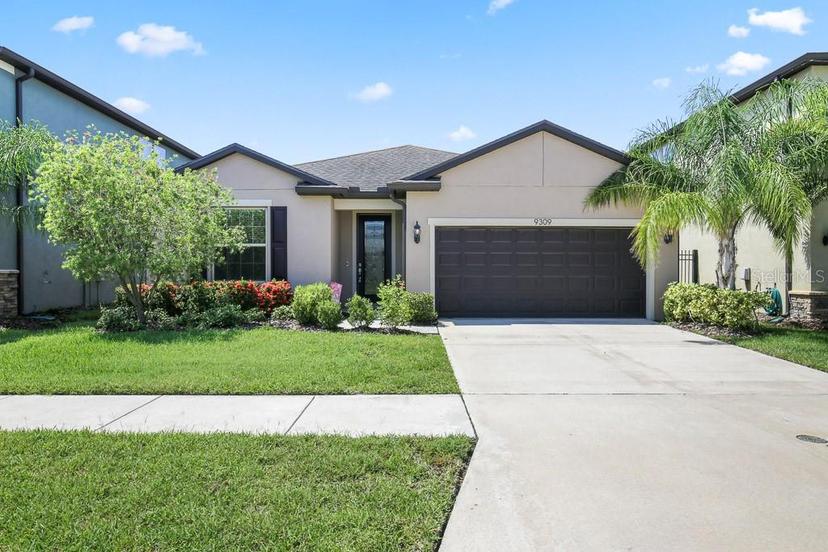 Picture of 9309 Tradewater Oaks Court, Riverview FL 33578