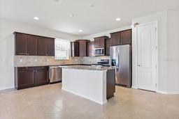Picture of 9309 Tradewater Oaks Court, Riverview, FL 33578
