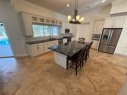 Picture of 210 S Hale Avenue, Tampa, FL 33609