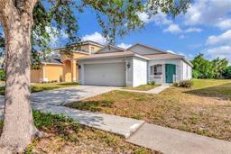 Picture of 8561 Deer Chase Drive, Riverview, FL 33578