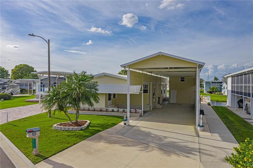 Picture of 5130 Island View Circle N, Polk City FL 33868