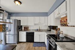 Picture of 5137 Springwood Drive, Tampa, FL 33624