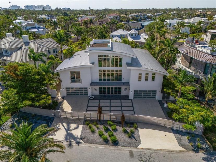 Picture of 1365 Harbor Drive, Sarasota FL 34239