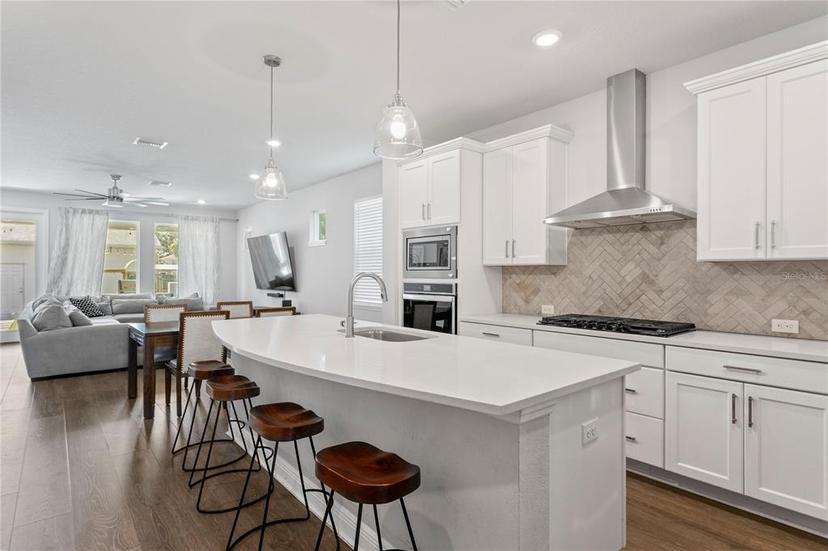 Picture of 2708 W North B Street Unit 3, Tampa FL 33609