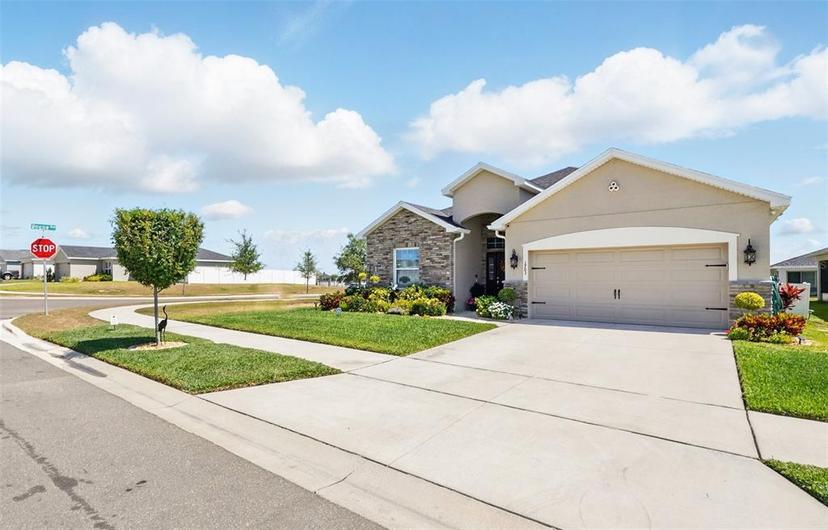 Picture of 1703 Daystar Drive, Haines City FL 33844