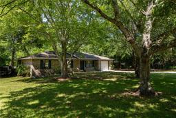 Picture of 15826 NW 118Th Place, Alachua, FL 32615