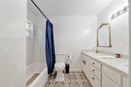 Picture of 18341 NW 142Nd Court Road, Williston, FL 32696
