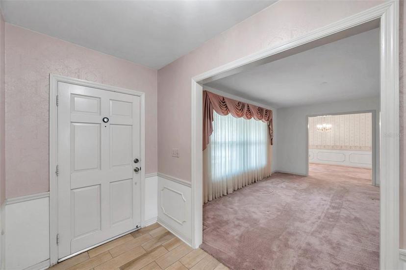 Picture of 111 W Anglewood Drive, Brandon FL 33511