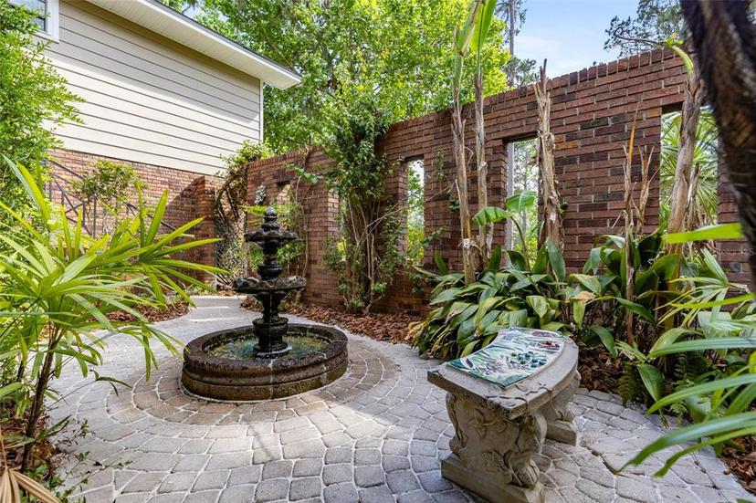 Picture of 2036 NW 17Th Lane, Gainesville FL 32605