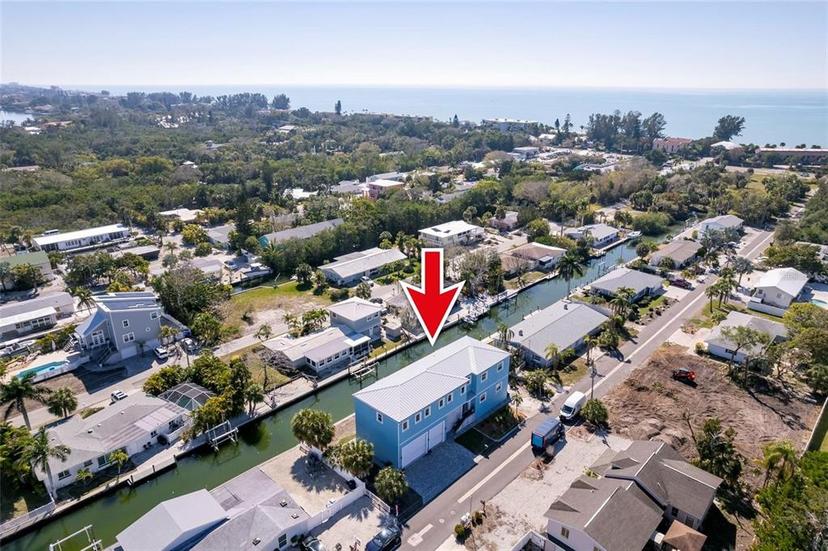 Picture of 654 Jungle Queen Way, Longboat Key FL 34228