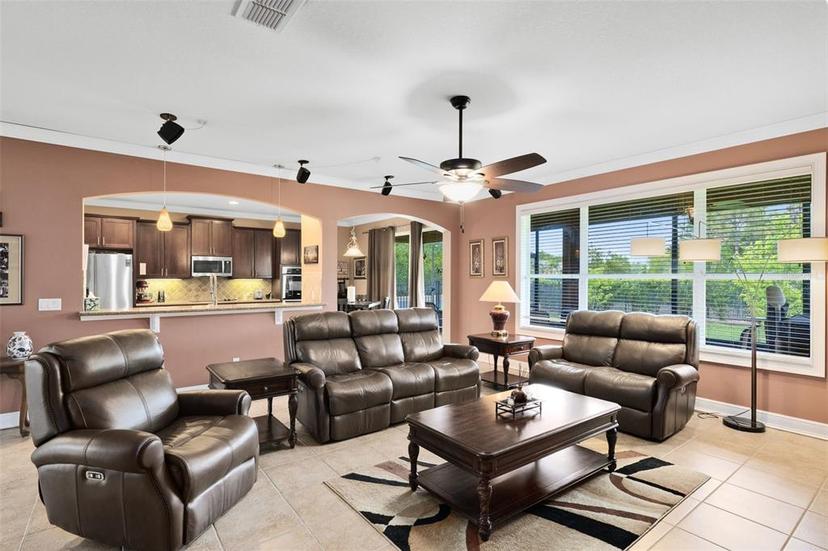 Picture of 613 Crownclover Avenue, Orlando FL 32828