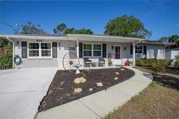 Picture of 616 Third Avenue, Lady Lake, FL 32159