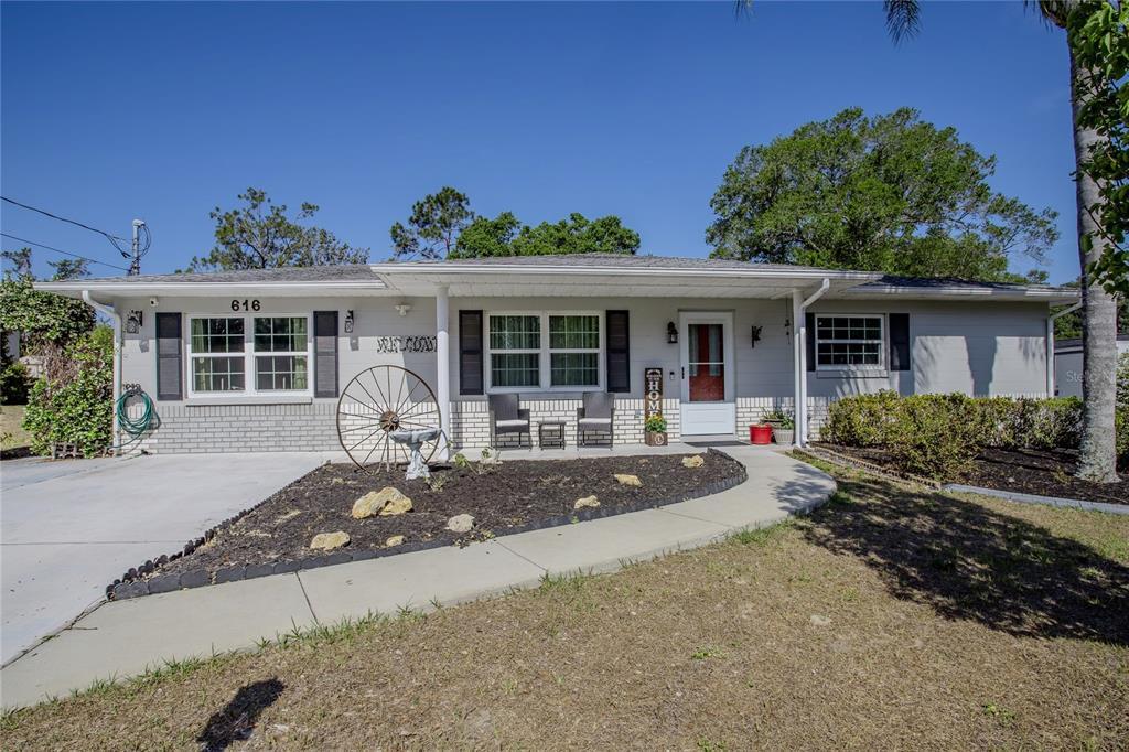 Picture of 616 Third Avenue, Lady Lake, FL 32159