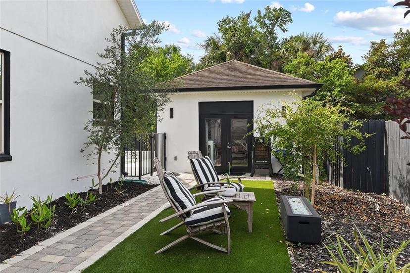 Picture of 1840 Bryan Avenue, Winter Park FL 32789