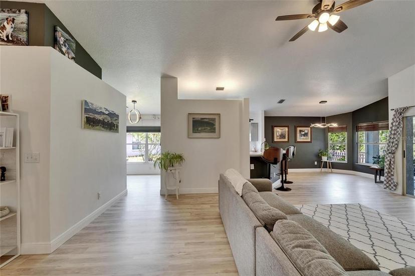 Picture of 1652 Wakefield Drive, Brandon FL 33511