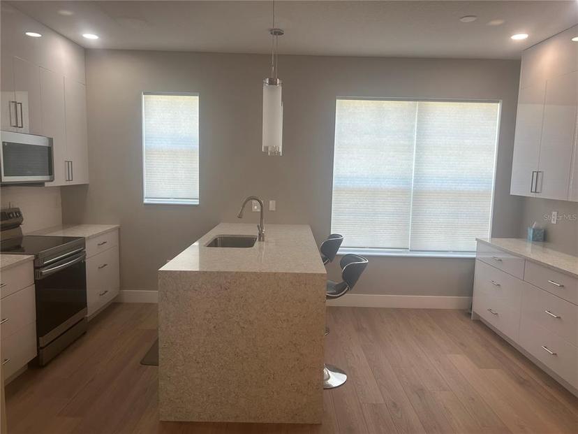 Picture of 2547 Lexington Oak Drive, Brandon FL 33511