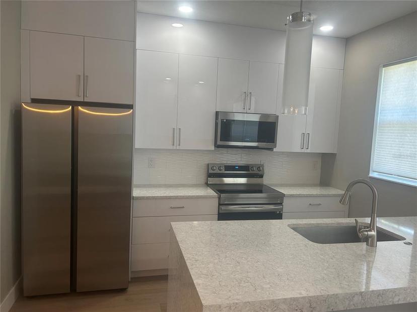 Picture of 2547 Lexington Oak Drive, Brandon FL 33511