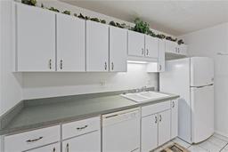 Picture of 8830 SW 98Th Place Unit M, Ocala, FL 34481