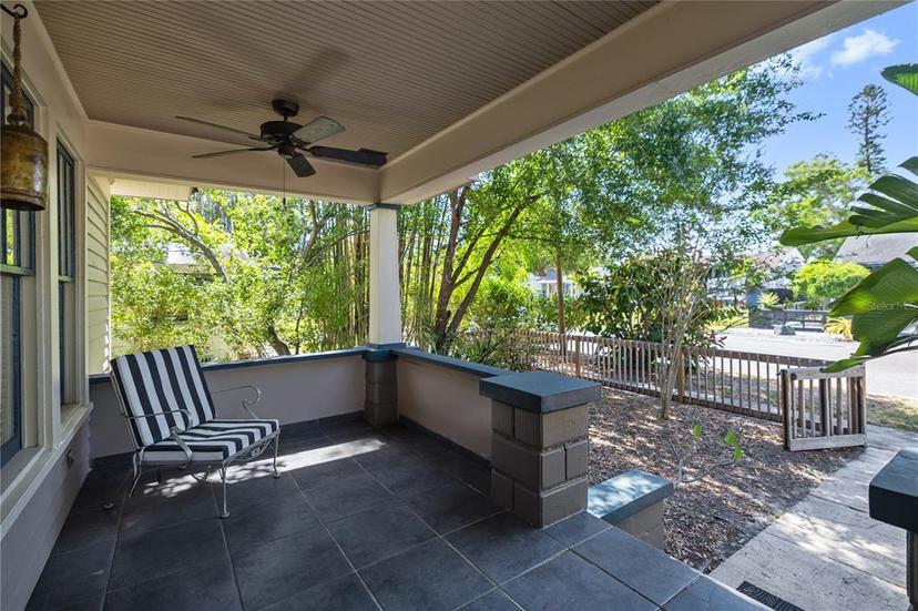 Picture of 2435 4Th Avenue N, St Petersburg FL 33713