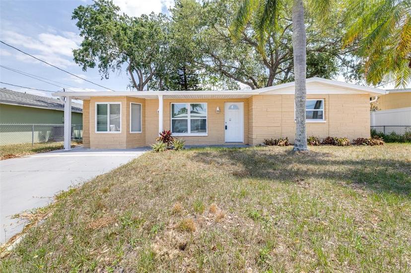 Picture of 13926 Helen Avenue, Hudson FL 34667