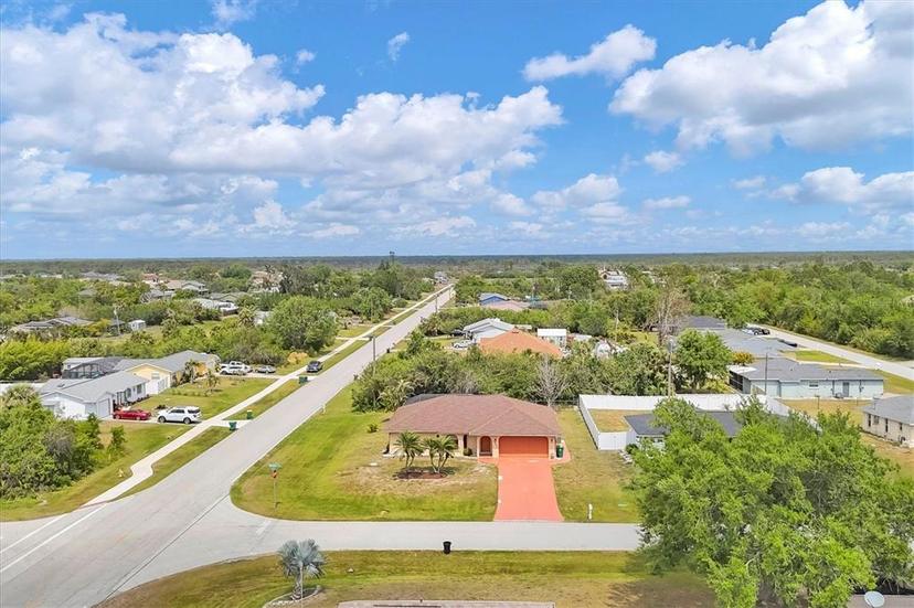 Picture of 11008 Waterford Avenue, Englewood FL 34224