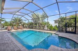 Picture of 2417 Cumberland Cliff Drive, Ruskin, FL 33570