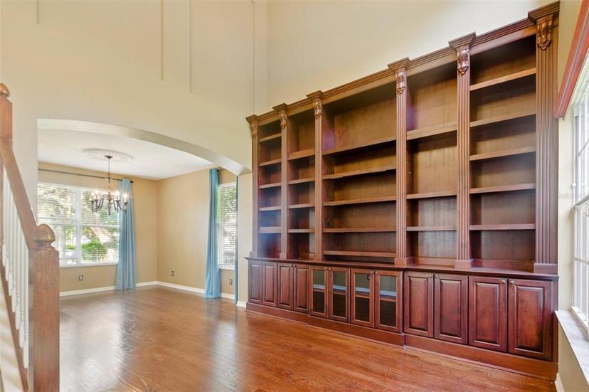 Picture of 7310 Brightwater Oaks Drive, Tampa FL 33625