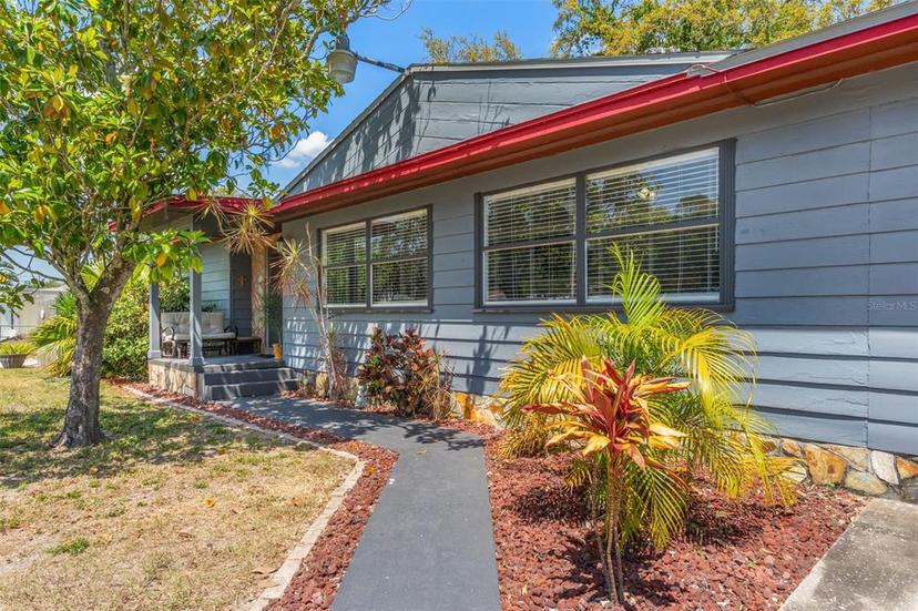 Picture of 800 N Walton Avenue, Tarpon Springs FL 34689