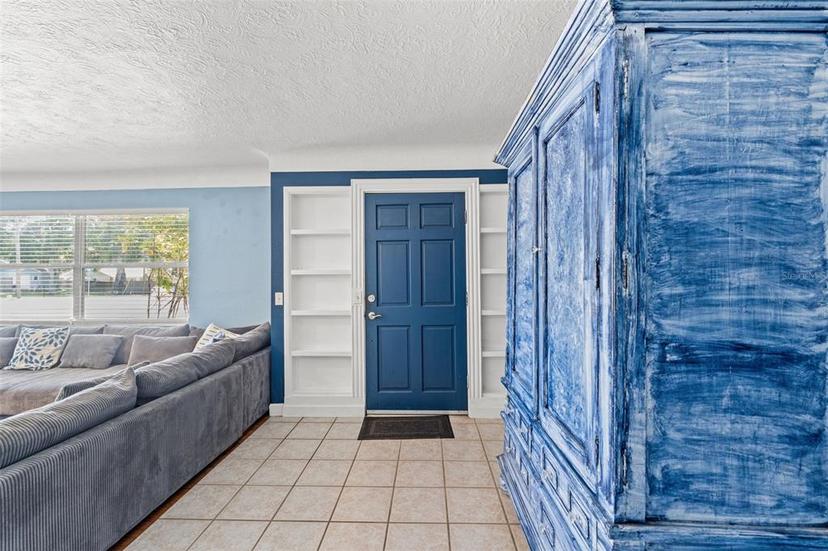 Picture of 800 N Walton Avenue, Tarpon Springs FL 34689