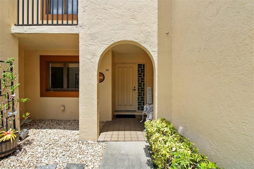 Picture of 8005 Bardmoor Place Unit 102I, Seminole FL 33777