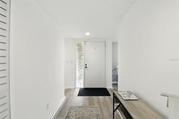 Picture of 8005 Bardmoor Place Unit 102I, Seminole, FL 33777