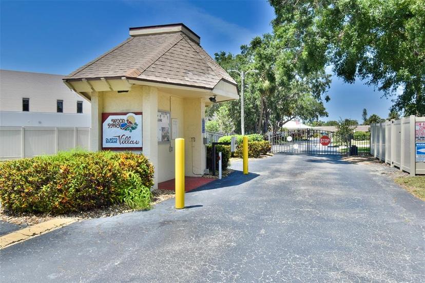 Picture of 625 30Th Avenue W Unit G210, Bradenton FL 34205