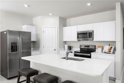 Picture of 420 Harvard Court, Dundee, FL 33838