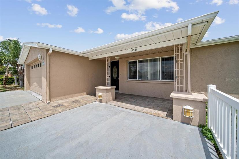 Picture of 5821 Thrush Drive, New Port Richey FL 34652